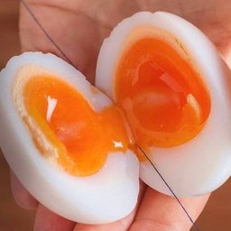 ไข่ยางมะตูม (1 ฟอง)