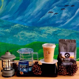 วันใหม่ Wan Mai Café
