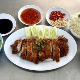 เซตาดคุ้มไก่ทอดสับเล็ก+ข้าวมันหอม2ถ้วย