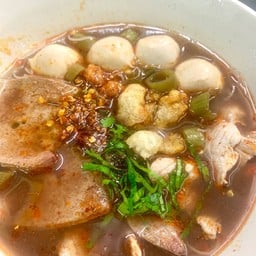 น้ำตกหมู