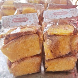 ขนมปังกรอบเนยน้ำตาล