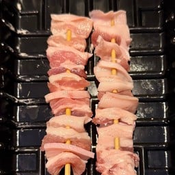 สามชั้น