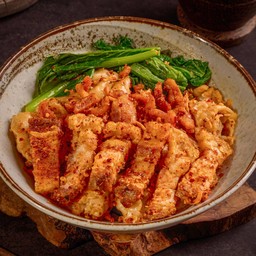 ห่อเกี๊ยวกุ้งหมูกรอบ (น้ำพริกกากหมู)