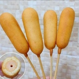 คอร์นด็อกไส้กรอกไก่ชีส 4ชิ้น