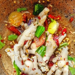 เหลาขาไก่เล็บมือนาง