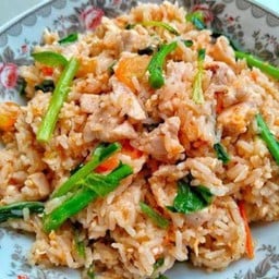ข้าวผัดไก่