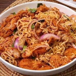 มาม่ายำไก่เเซ่บ