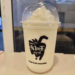 มะพร้าวปั่น (ไม่ใสนม)