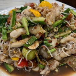 ตำป่าเล็บมือนาง