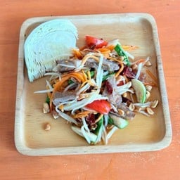 ส้มตำคอหมูย่าง