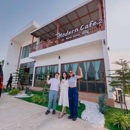 โมเดิร์นคาเฟ่ 2