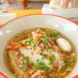ก๋วยเตี๋ยวหมูสูตรโบราณ อูมมี่โฮมมี่