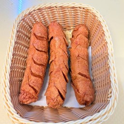 ไส้กรอกหมูทอด