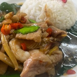 อาหารตามสั่ง ป้าหน่อย (อร่อยแซ่บเว่อร์) หมู่บ้านพุทธรักษา 0818547973
