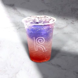 อัญชันน้ำผึ้งมะนาวโซดา (Butterfly Pea Honey Lime Soda)