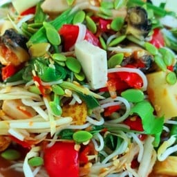 ร้านส้มตำสองเอื้อยน้อง