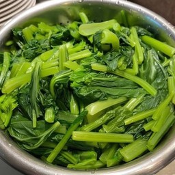 ผักกวางตุ้งลวก (40g)