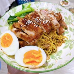 อุ่นโอบบะหมี่ไก่ย่างเทอริยากิ ข้าวไก่ย่างเทอริยากิ