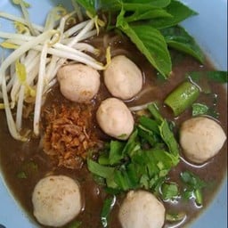 ก๋วยเตี๋ยวเรือ หมู