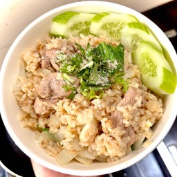 ข้่าวผัดหมู