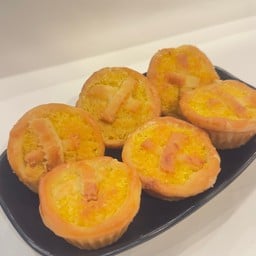 พายมะพร้าว (กล่อง 6 ชิ้น)