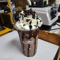 โกโก้ปั่น ช็อกโก้ชิพ วิปครีม