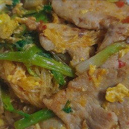 สุกี้หมู ( แห้ง )
