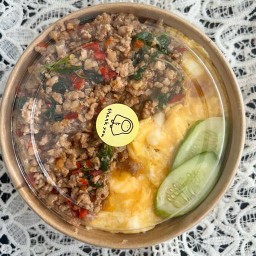 บ้านกระเพรา คุณน้ำ