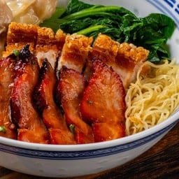 บะหมี่หมูแดง+หมูกรอบ