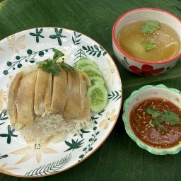 ข้าวมันไก่ตอนลุงรุ่ง