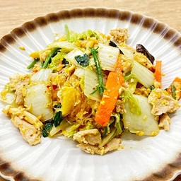 สุกี้แห้ง