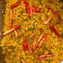 คั่วกลิ้งปลา