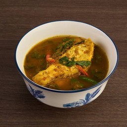 แกงปลาทรายใบยี่หร่า