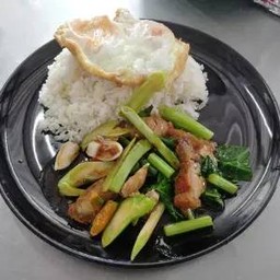 ร้านอาหารตามสั่งป้าศรี Pasri Restaurant