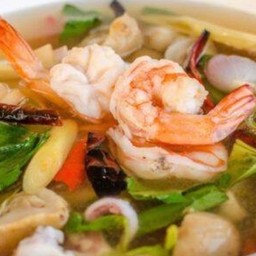 ต้มยำรวมมิตรทะเล