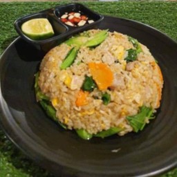 ข้าวผัดหมู