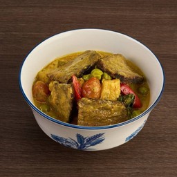 แกงเผ็ดเนื้อย่าง