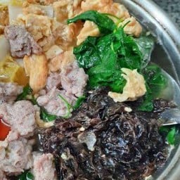 น้ำซุป ไข่น้ำสาหร่ายหมูสับ