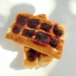 Blueberry Croffle บลูเบอร์รี่ ครอฟเฟิล