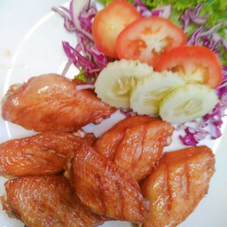 ไก่ทอดสมุนไพรหอมๆ