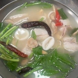 โป๊ะแตก