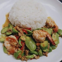 ผัดพริกแกงกุ้ง สะตอ