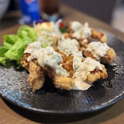 ไก่ทอดซอสทาท่าร์