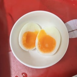 ไข่ยางมะตูม (ไข่ไก่)