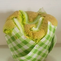 ชิฟฟ่อน ไส้ซอสมะพร้าว ใบเตย