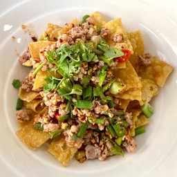 กินเส้น ณ ภูเขาทอง ขนมจีนน้ำยาปู
