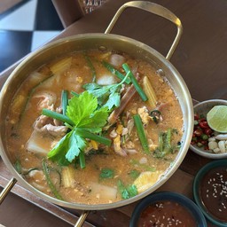 Mixed Sukiyaki Soup