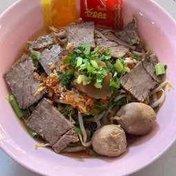 มาม่าซื่อดะเนื้อลูกชิ้น