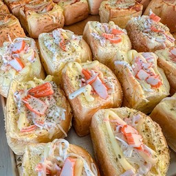 พิซซ่าปูอัดชีส