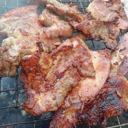 คอหมูย่าง